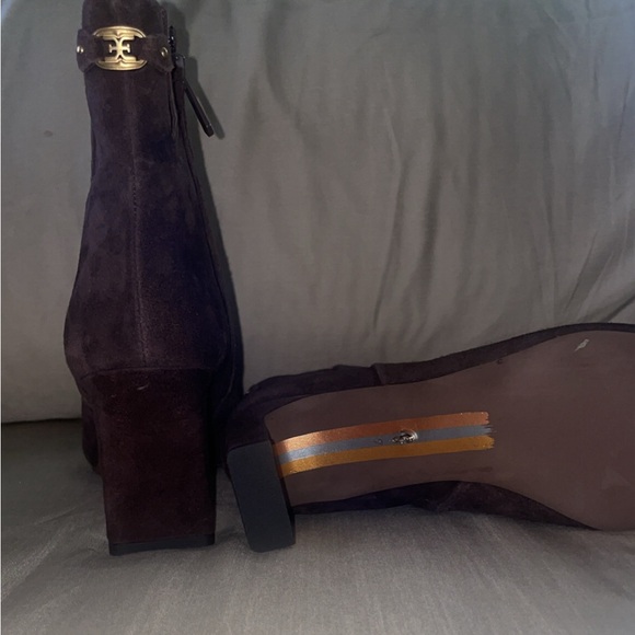 Fall boot ready! - Picture 4 of 7